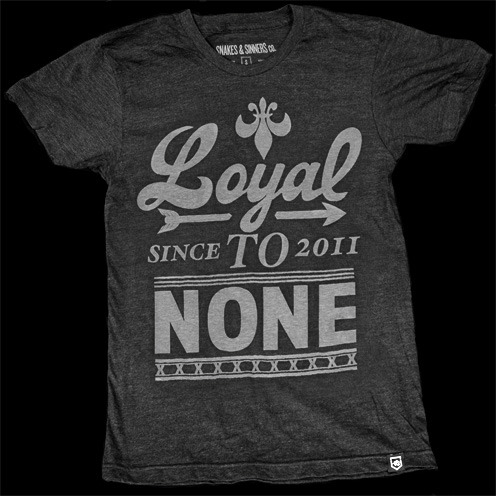 loyal to none_negru